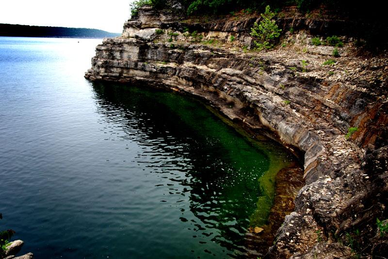 Bull Shoals Lake Boating Fishing 