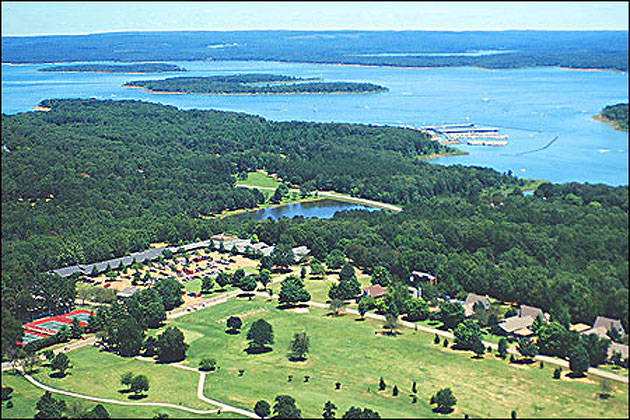 Red Apple Inn Heber Springs Arkansas Golf course information and Red Apple Inn Heber Springs Arkansas Golf course information and